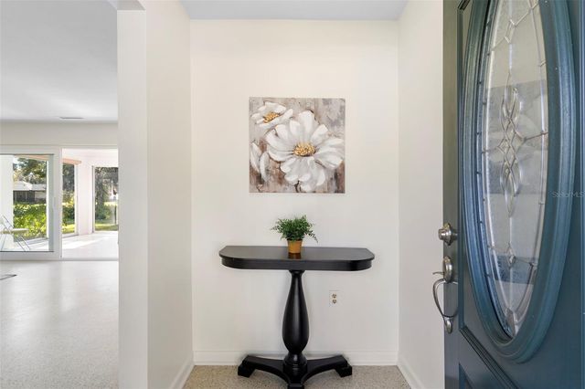 353 LAKE CRESCENT DRIVE, Debary, FL 32713