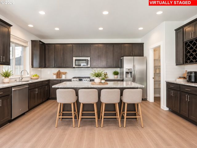 3921 Ne TACOMA Ct, Camas, WA 98607