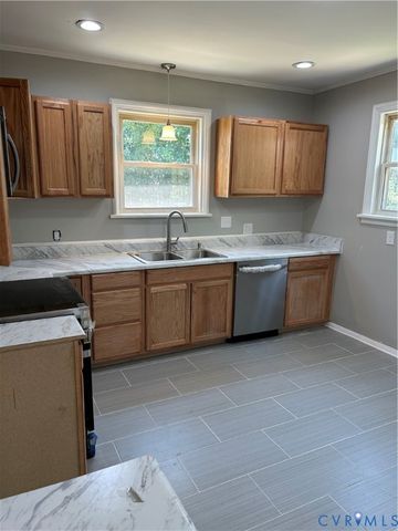 1008 E BELT Blvd, Richmond, VA 23224