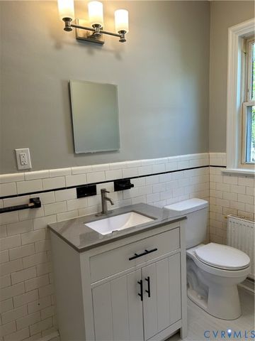 1008 E BELT Blvd, Richmond, VA 23224