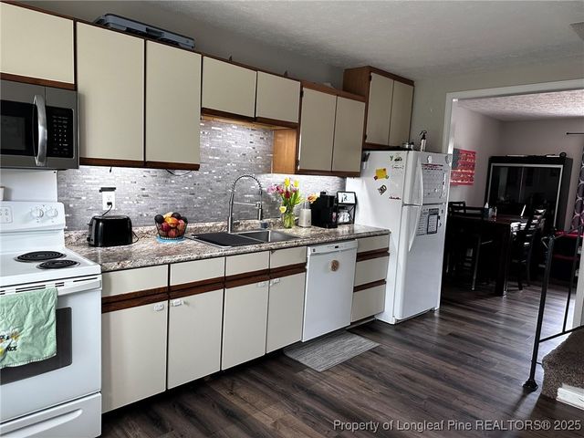 6532 Kemper Court, Fayetteville, NC 28303