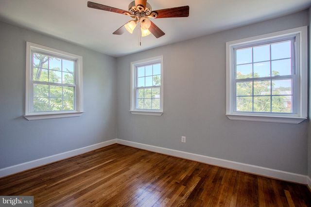 714 FOUR MILE RD, Alexandria, VA 22305