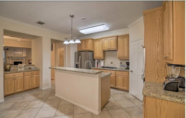 1006 Rochow Street A, Houston, TX 77019
