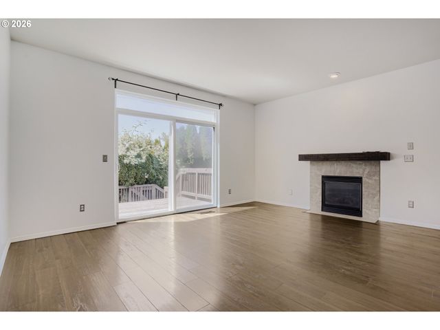 15110 Se EVERGREEN Dr, Portland, OR 97236
