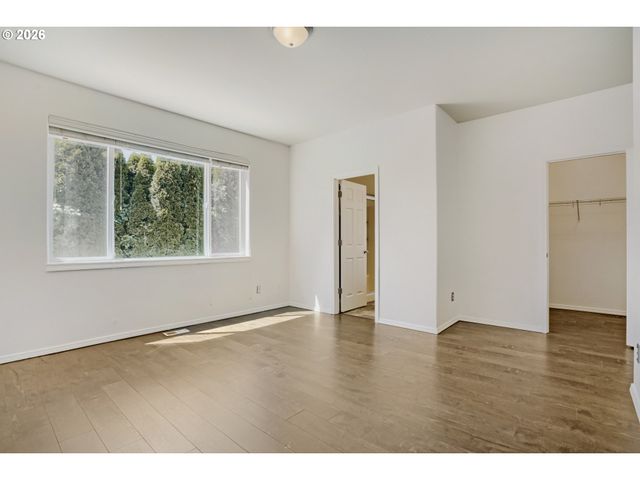 15110 Se EVERGREEN Dr, Portland, OR 97236