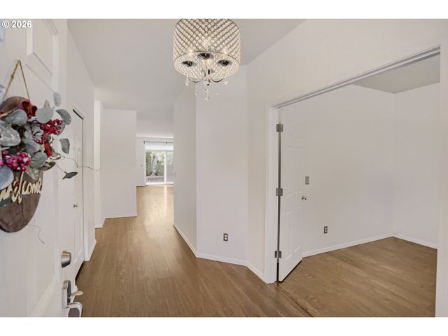 15110 Se EVERGREEN Dr, Portland, OR 97236