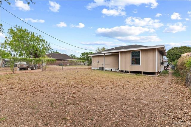 915 E Los Ebanos Street, San Juan, TX 78589