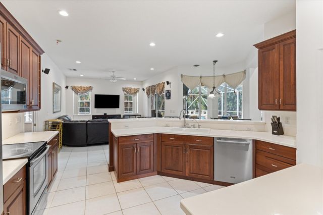 15268 75th Avenue N, Palm Beach Gardens, FL 33418
