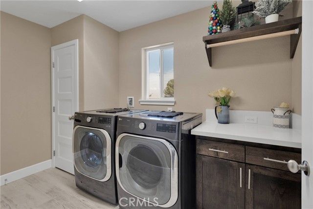 12752 Farmington Street, Oak Hills, CA 92344