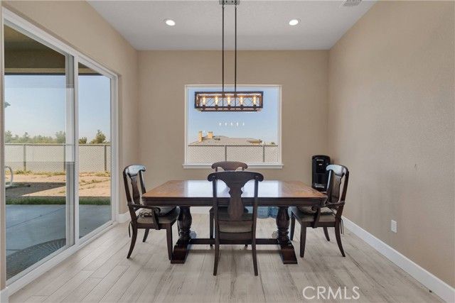 12752 Farmington Street, Oak Hills, CA 92344