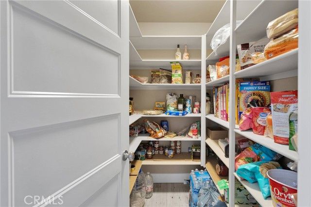 12752 Farmington Street, Oak Hills, CA 92344