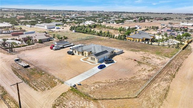 12752 Farmington Street, Oak Hills, CA 92344