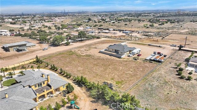 12752 Farmington Street, Oak Hills, CA 92344