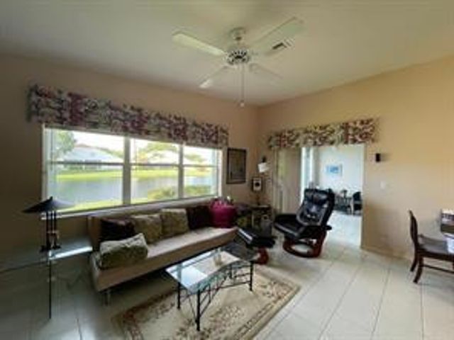 8045 Clear Shores Circle 8045, Delray Beach, FL 33446