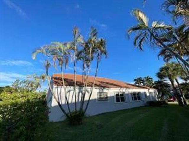 8045 Clear Shores Circle 8045, Delray Beach, FL 33446