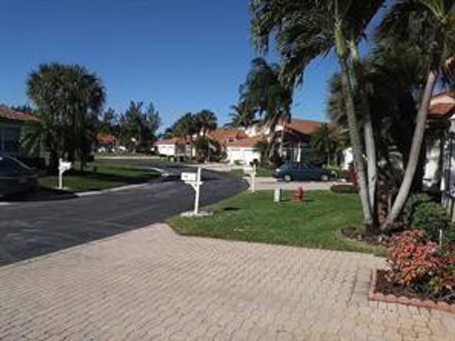 8045 Clear Shores Circle 8045, Delray Beach, FL 33446