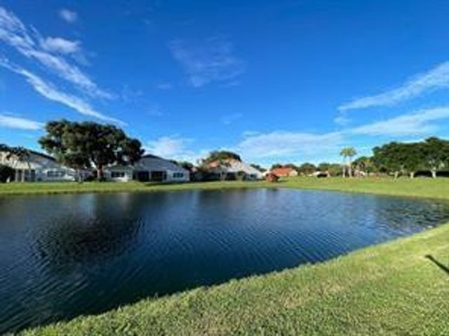 8045 Clear Shores Circle 8045, Delray Beach, FL 33446