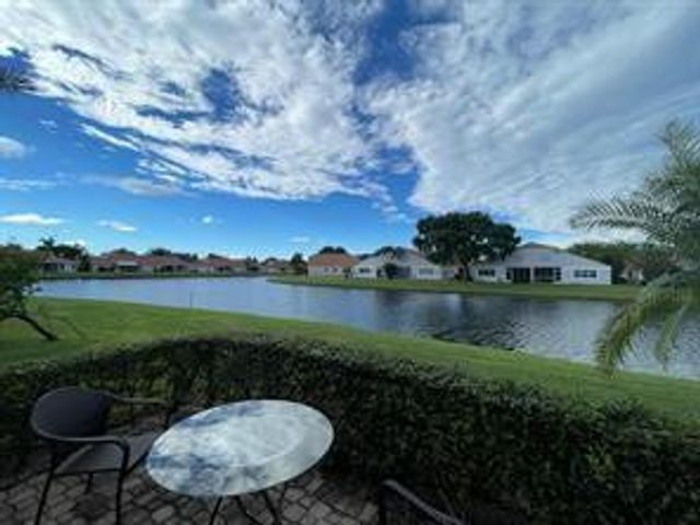 8045 Clear Shores Circle 8045, Delray Beach, FL 33446