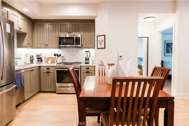 627 Deep Valley Drive 216, Rolling Hills Estates, CA 90274