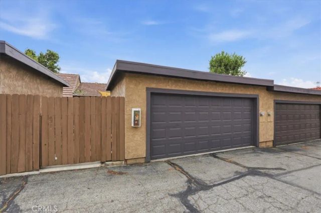 10863 Loro Verde, Loma Linda, CA 92354