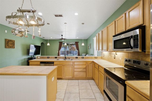 35937 DAWN DRIVE, Leesburg, FL 34788