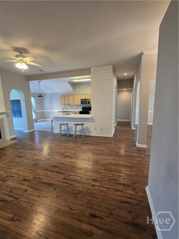 Image 19 of property listing at 707 Marshview Drive, Richmond Hill, GA 31324