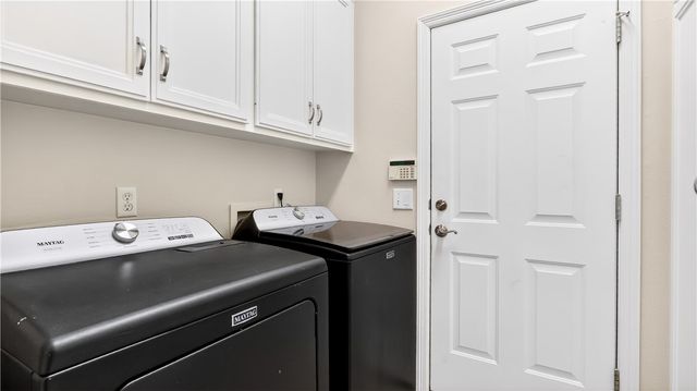 4728 Stonebriar Circle, College Station, TX 77845