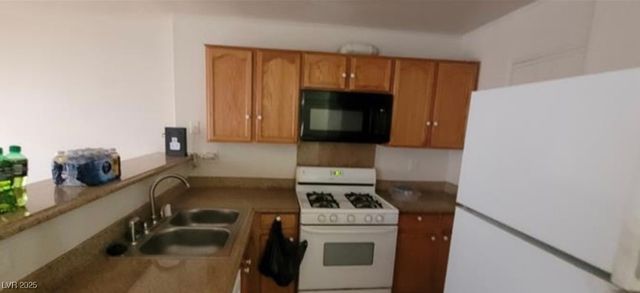 2501 Charleville Avenue 104, Las Vegas, NV 89106