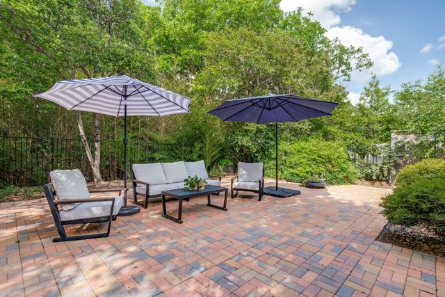 5305 Nakoma, Dallas, TX 75209