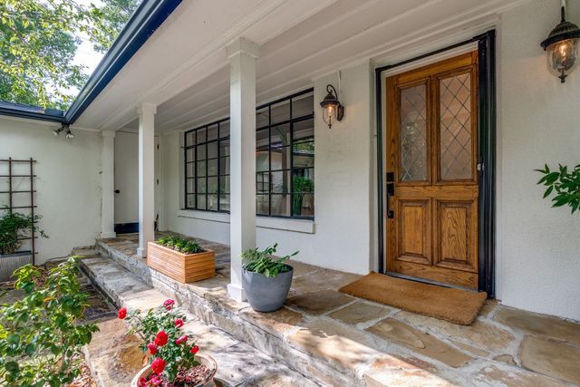 5305 Nakoma, Dallas, TX 75209