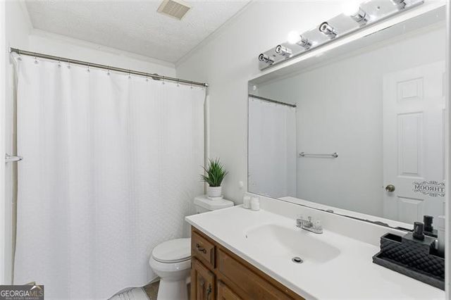 1512 Stoneleigh, Stone Mountain, GA 30088