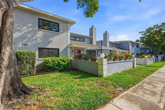 5745 CALAIS BOULEVARD N 2, St Petersburg, FL 33714