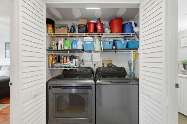 5745 CALAIS BOULEVARD N 2, St Petersburg, FL 33714