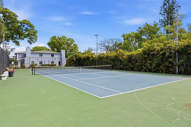 5745 CALAIS BOULEVARD N 2, St Petersburg, FL 33714