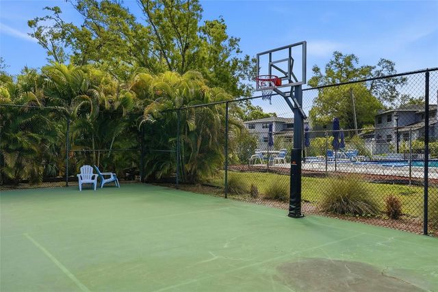 5745 CALAIS BOULEVARD N 2, St Petersburg, FL 33714