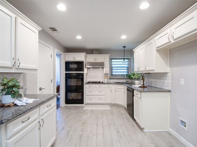 903 Meadow Creek Drive, Allen, TX 75002