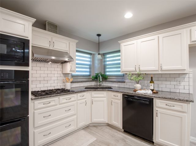 903 Meadow Creek Drive, Allen, TX 75002