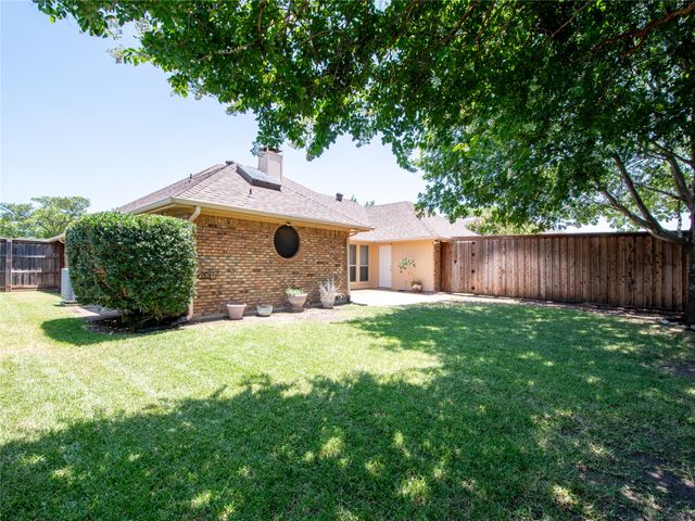 903 Meadow Creek Drive, Allen, TX 75002