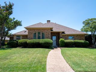 903 Meadow Creek Drive, Allen, TX 75002
