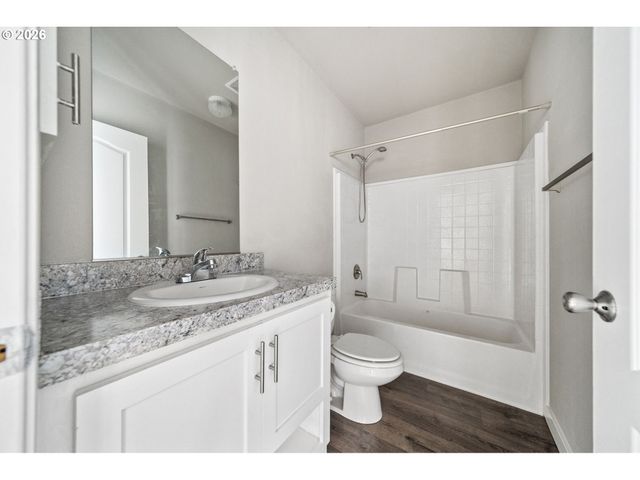 507 Ne 99TH St 95, Vancouver, WA 98665