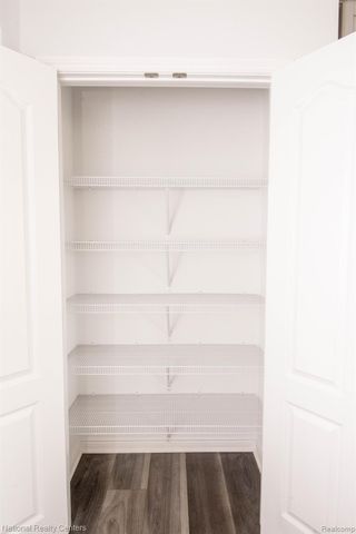 53175 Woodland Meadows, Chesterfield Township, MI 48047