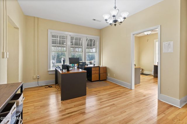 896 Main Street, Chipley, FL 32428