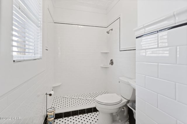 896 Main Street, Chipley, FL 32428