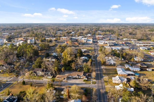 896 Main Street, Chipley, FL 32428