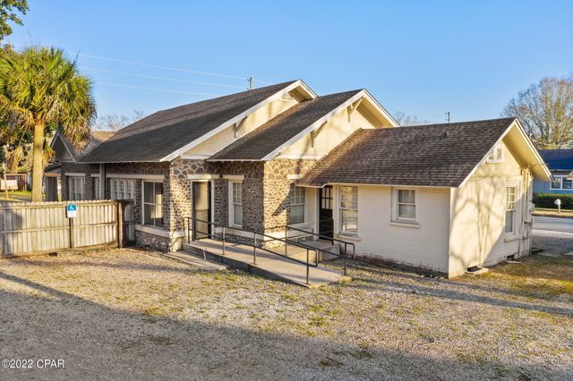 896 Main Street, Chipley, FL 32428