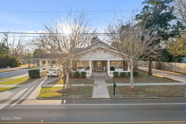 896 Main Street, Chipley, FL 32428