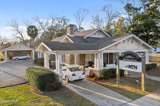 896 Main Street, Chipley, FL 32428