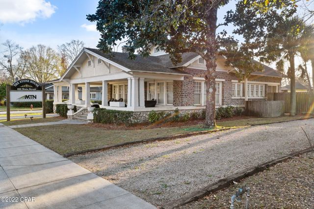 896 Main Street, Chipley, FL 32428