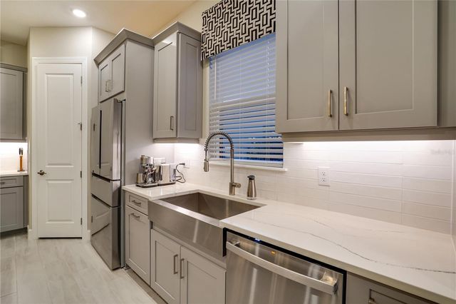 5610 CASERTA COURT, Palmetto, FL 34221