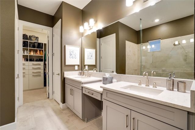 5610 CASERTA COURT, Palmetto, FL 34221